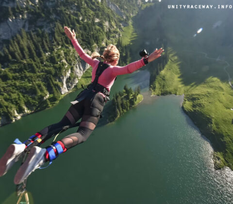 Bungee Jumping