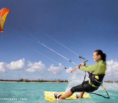 Kitesurfing
